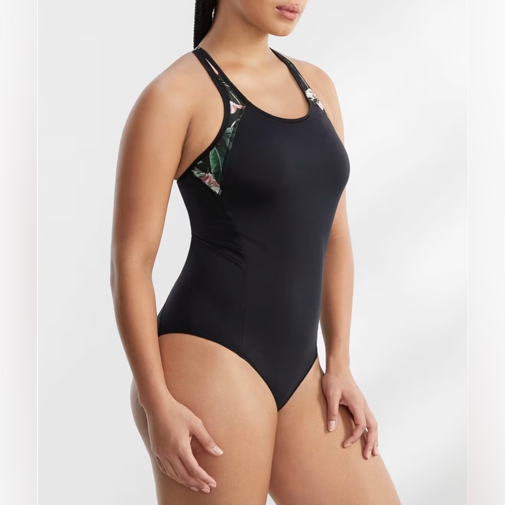 NWT Freya Active swimsuit Jungle Black